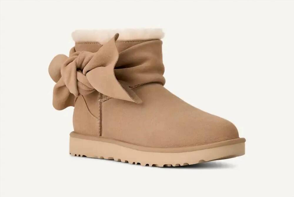 NEW UGG women's classic mini bow boot in sand